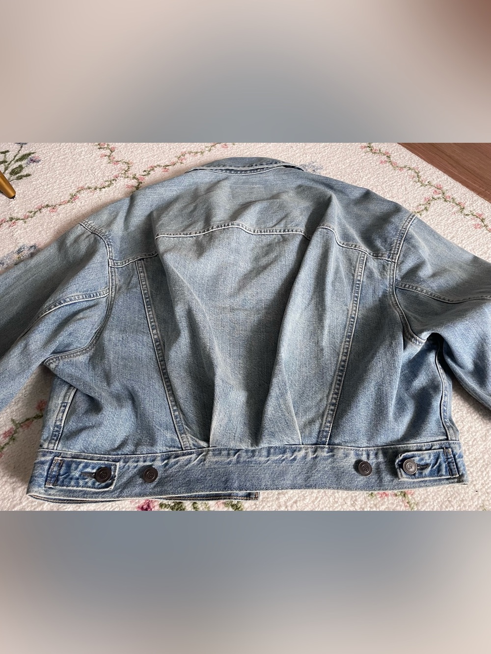 Banana Republic Trucker Jacket - Picture 10 of 14